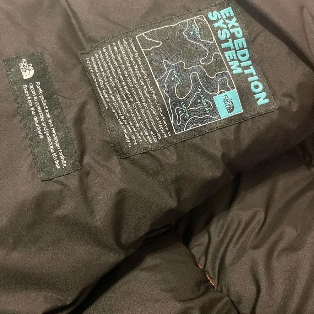 The North Face Men's Orange and Black Jacket - Picture 12 of 15